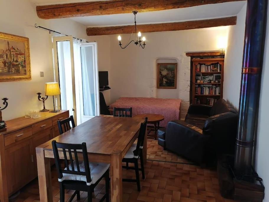 Maison De Village Dans Le Centre Du Vieux Quartier Marseillan Kültér fotó